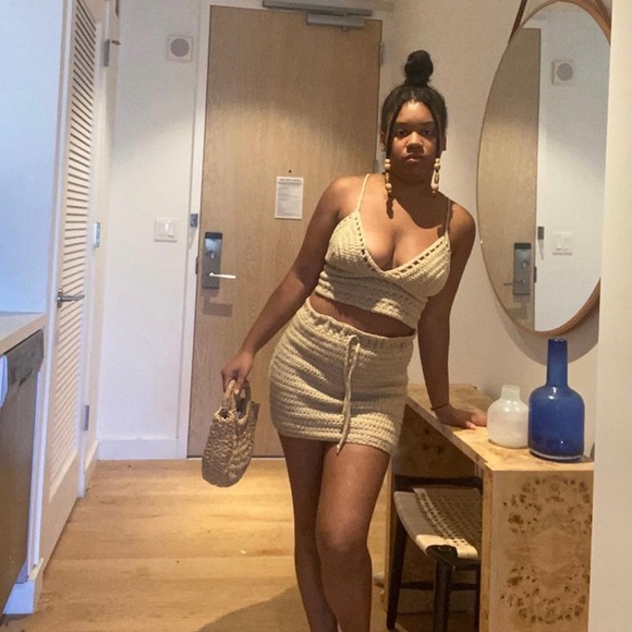 Net & Chill: Handmade Crochet Skirt - Picture 3 of 4